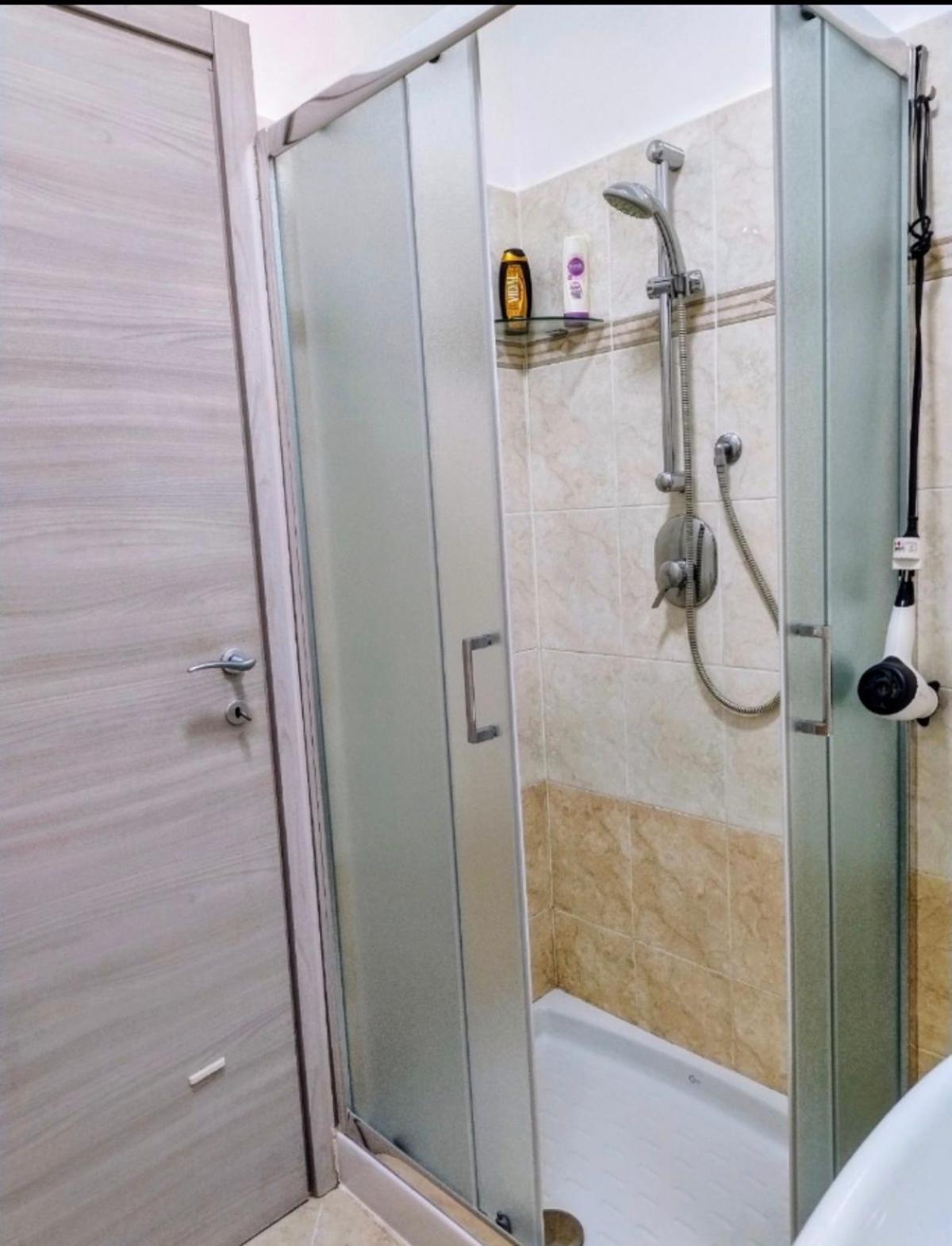 Camera Privata Nell'Appartamento In Zona Residenziale Con 2 Piscine Ραπάλο Εξωτερικό φωτογραφία